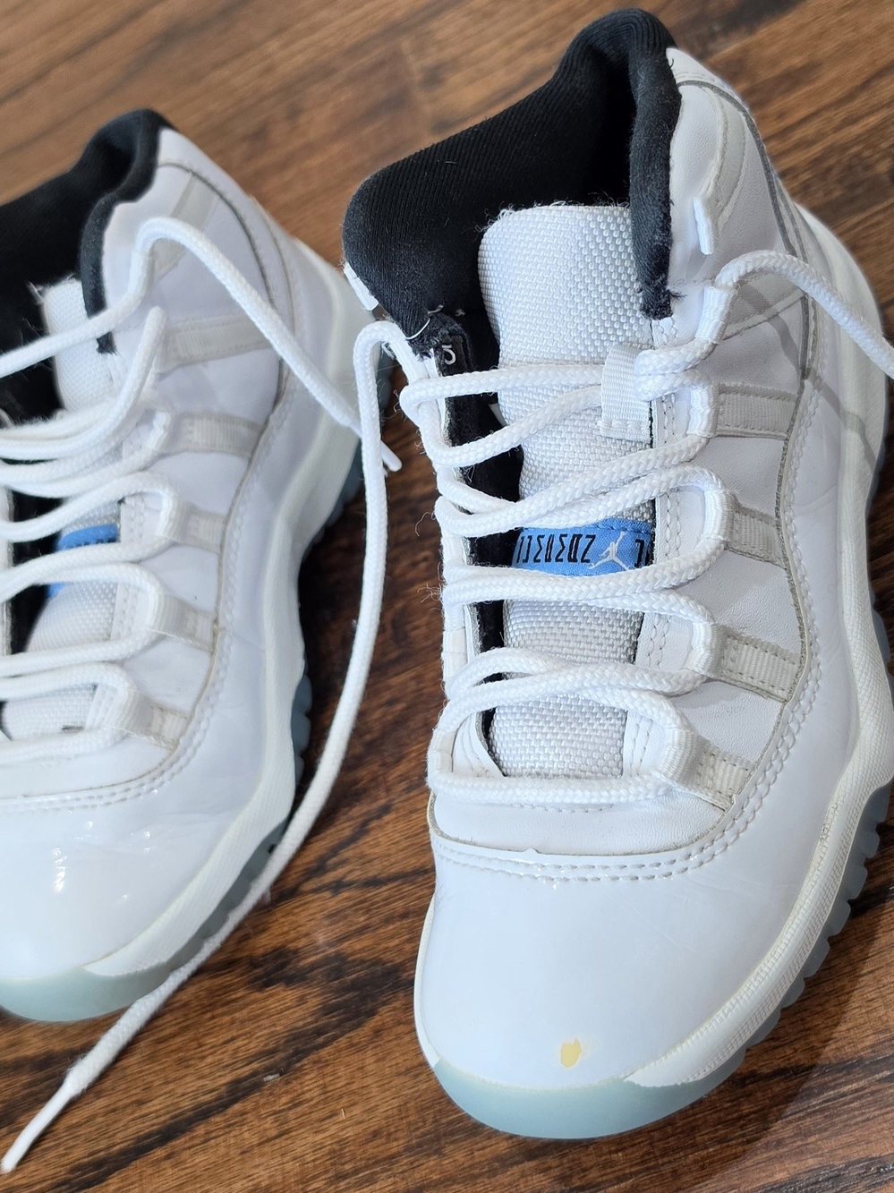 Nike Air Jordan 11 Retro "Legend"